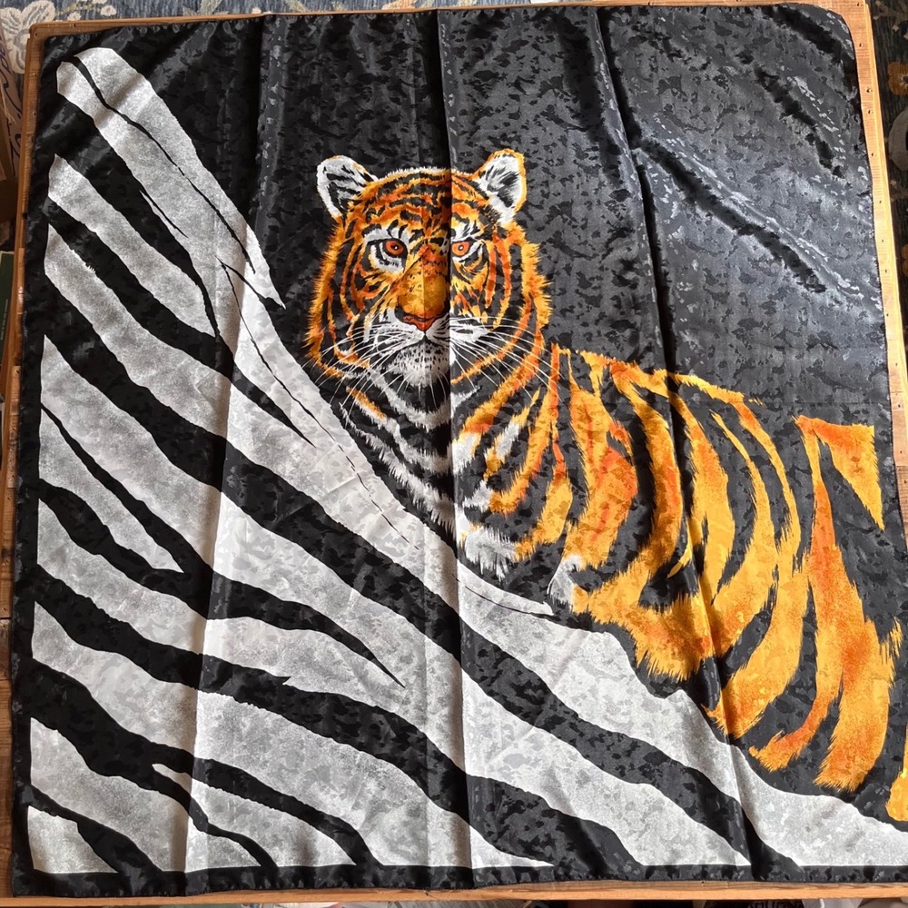 Vintage Mob Wife Tiger Scarf Zebra Print Leopard Jacquard 32" Square Satin Wrap